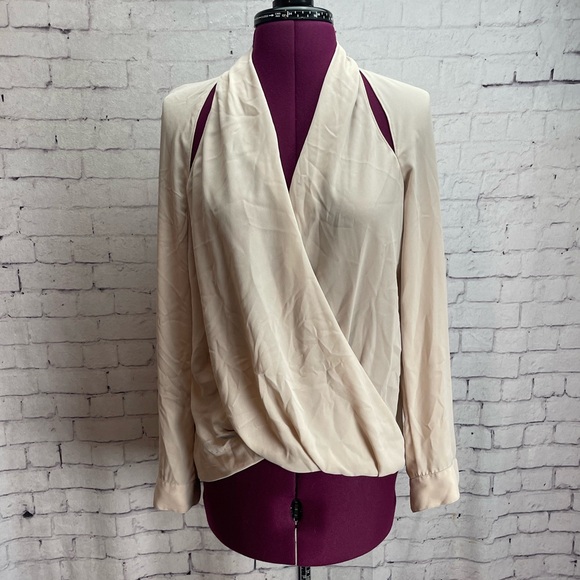 Trouvé twist front cut out blouse size XS - Picture 1 of 5